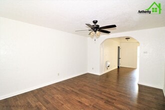 1141 Magnolia Ave in Redding, CA - Building Photo - Building Photo