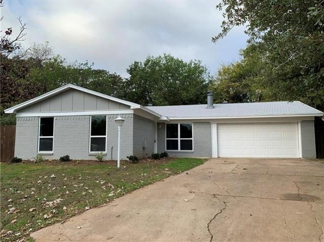 1600 White Oak Ct in Denton, TX - Building Photo