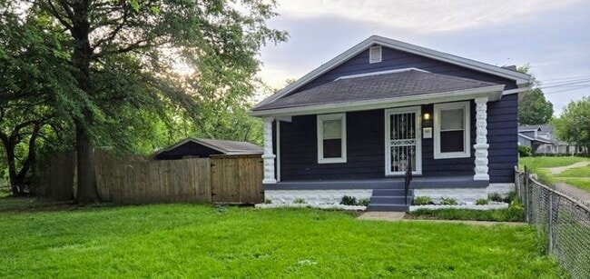 property at 3100 Montana Ave