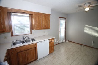 13844 S Constance Ct in Olathe, KS - Building Photo - Building Photo