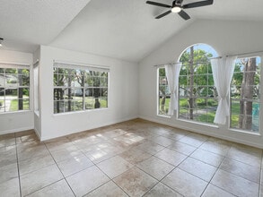 1011 Crystal Way in Delray Beach, FL - Building Photo - Building Photo