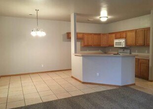 1714 Riviera Ln in Oklahoma City, OK - Building Photo - Building Photo