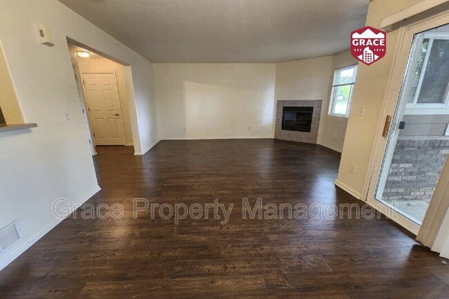property at 1601 Great Western Dr