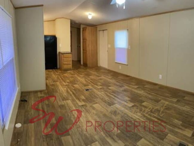 330 Private Rd 1615 in Stephenville, TX - Building Photo - Building Photo