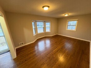 12725 Bristol Ave in Grandview, MO - Building Photo - Building Photo