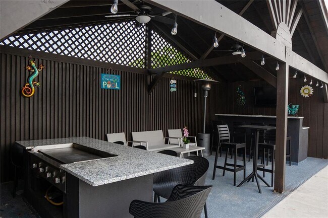 19020 Alnwick Castle Dr in Pflugerville, TX - Building Photo - Building Photo