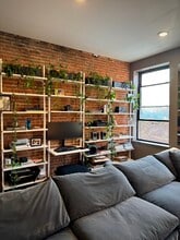 515 Mosher St, Unit 2 in Baltimore, MD - Building Photo - Building Photo