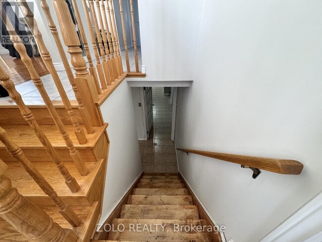 59 Colin Crescent in Hamilton, ON - Building Photo - Building Photo