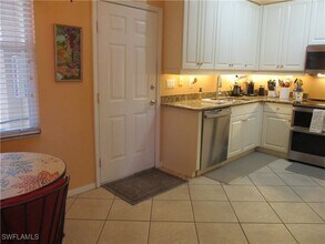 2605 Marshcreek Ln, Unit 102 in Naples, FL - Building Photo - Building Photo