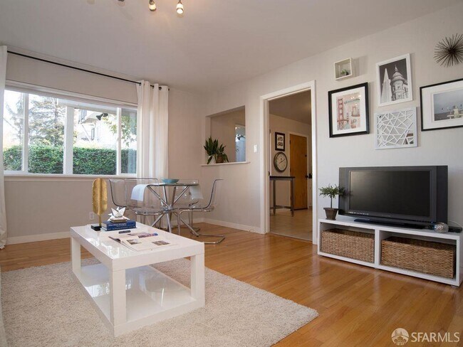 735 Dolores St in San Francisco, CA - Building Photo - Building Photo