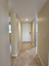 2721 Village Blvd in West Palm Beach, FL - Building Photo - Building Photo