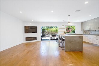 19137 Index St in Los Angeles, CA - Building Photo - Building Photo