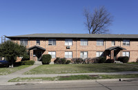 5717-5729 Martel Ave in Dallas, TX - Building Photo - Building Photo