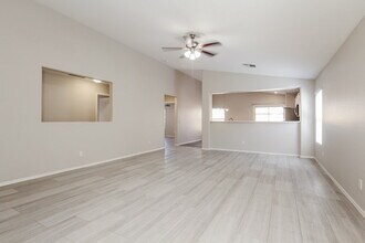 11638 W Carol Ave in Youngtown, AZ - Building Photo - Building Photo