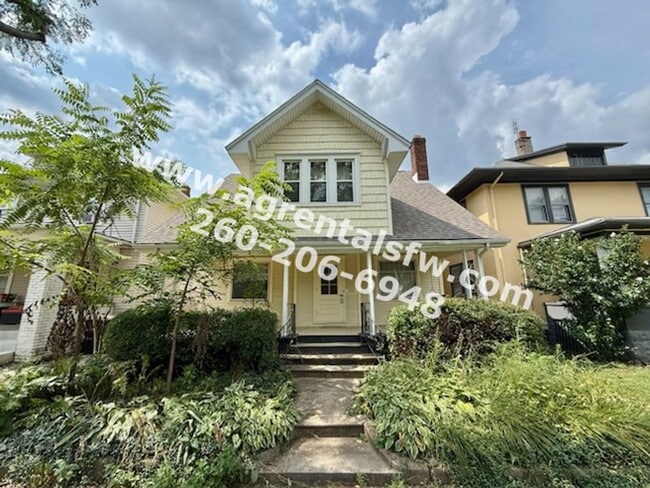 property at 919 Rivermet Ave