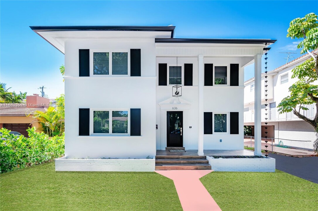 636 Malaga Ave in Coral Gables, FL - Building Photo