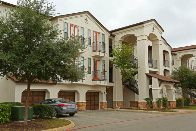 Nova in San Antonio, TX - Foto de edificio - Building Photo