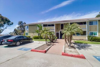 524 Telegraph Canyon Rd, Unit G in Chula Vista, CA - Building Photo - Building Photo