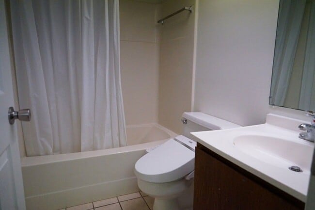 property at 803 Stratford Dr
