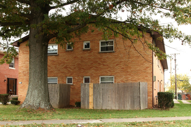 1341 Royalty Ct in Lexington, KY - Building Photo - Building Photo