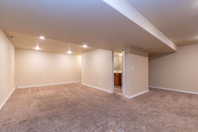 9864 Pennsylvania Dr in Thornton, CO - Building Photo - Building Photo