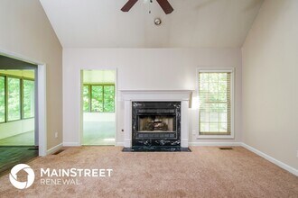 506 Valley College Dr in Louisville, KY - Building Photo - Building Photo
