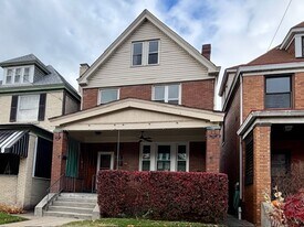 226 Gross St in Pittsburgh, PA - Building Photo