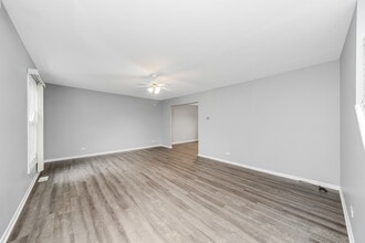 1441 Concord Dr in Downers Grove, IL - Building Photo - Building Photo