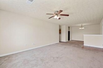 5304 Fairington Club Dr in Stonecrest, GA - Building Photo - Building Photo