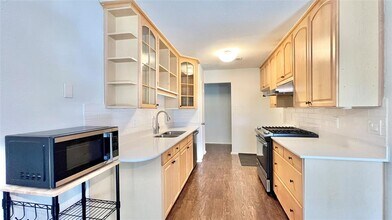 8308 Roan Ln in Austin, TX - Building Photo - Building Photo