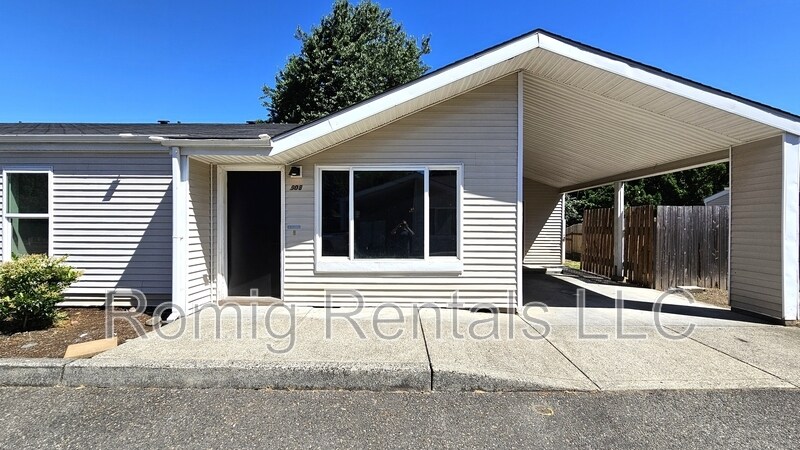 908 Pioneer St in Ridgefield, WA - Building Photo