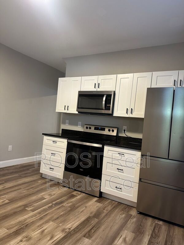 31 Dana Ave in Columbus, OH - Building Photo - Building Photo