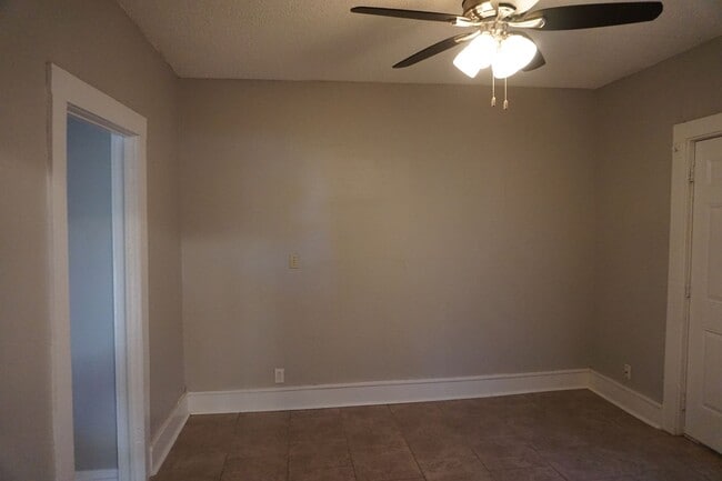 2324 20th St in Lubbock, TX - Building Photo - Building Photo