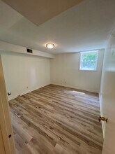 2210 Shamrock Dr in Decatur, GA - Building Photo - Building Photo