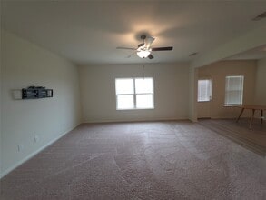 305 Lone Mountain Dr in Katy, TX - Foto de edificio - Building Photo