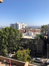 The Pinnacle in Los Angeles, CA - Building Photo - Building Photo