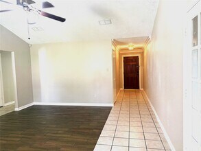 4531 Burkegate Dr in Spring, TX - Building Photo - Building Photo