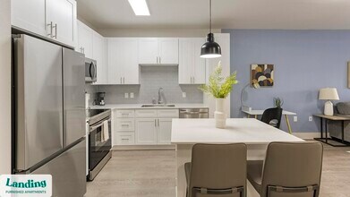 15777 Quorum Dr in Addison, TX - Building Photo - Building Photo