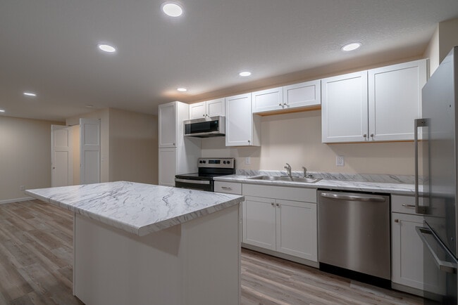 1141 S Wapakoneta Rd, Unit 1141