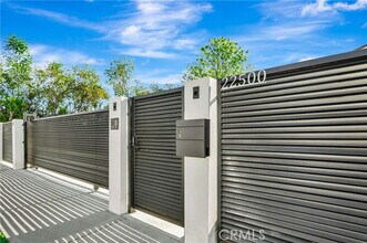 22500 Baltar St in Los Angeles, CA - Building Photo - Building Photo