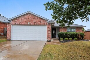 2628 Fondren Rd in Denton, TX - Building Photo