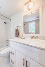 The V Apartments in Vestavia, AL - Building Photo - Building Photo