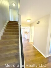 1553 Lakewood Dr in Troy, MI - Building Photo - Building Photo