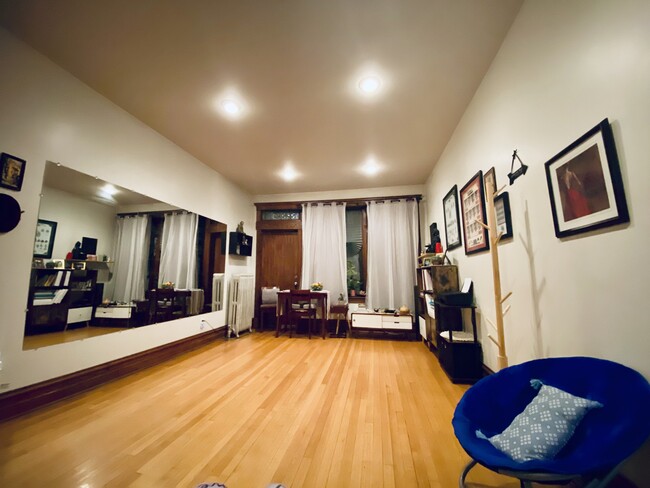3938 N Ashland Ave in Chicago, IL - Building Photo - Building Photo