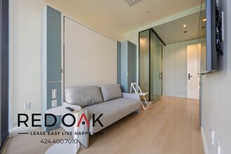 6401 Wilshire Blvd in Los Angeles, CA - Building Photo - Building Photo