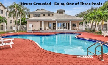 2871 N Oakland Forest Dr in Oakland Park, FL - Foto de edificio - Building Photo
