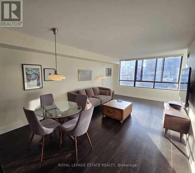 property at 117 Gerrard St E