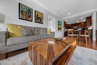 38 High Rock Ave, Unit 38 High Rock 4A in Saratoga Springs, NY - Building Photo - Building Photo