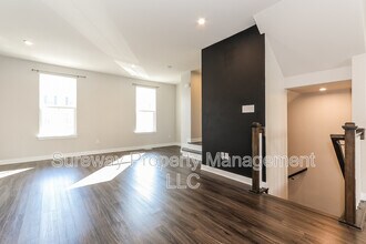 12 Kohlmyer Dr in Pennsauken, NJ - Building Photo - Building Photo