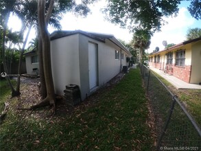 1015 W Las Olas Blvd in Fort Lauderdale, FL - Building Photo - Building Photo